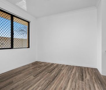 3/222 (Lot 1) Hill View Terrace, Bentley WA 6102 - House For Rent |... - Photo 6