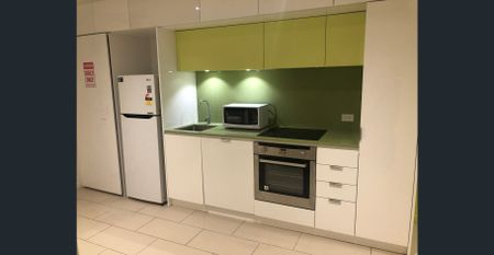 2 bed furnished apartment for rent near University of Melbourne, RMIT Uni and Melbourne CBD. - Photo 4