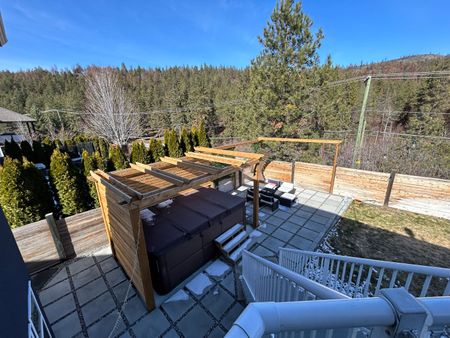 Furnished 4 bed/2 bath home in Rose Valley w/ Optional In-Law Suite - Photo 3