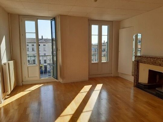 Appartement À Louer 3 Pièces , 92 M² - Photo 1