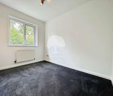 Booker Place, High Wycombe, HP12 - Photo 2