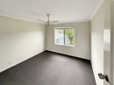 Stylish Family Living on a Spacious Corner Block - Quiet Cul-de-Sac Location - Photo 3