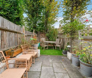 4 bedroom maisonette to rent - Photo 5