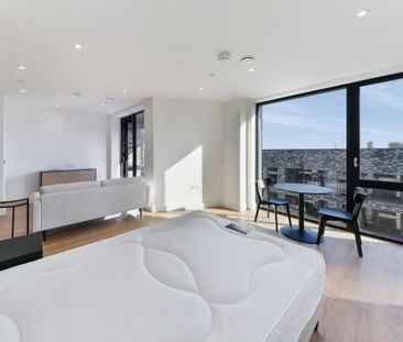 Studio apartment to rent in Peppercorn Court E14 - Photo 4