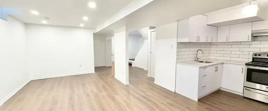 2-104 Rollo Dr, Ajax, Ontario L1S 7C1 | 104 Rollo Drive, Ajax - Photo 1