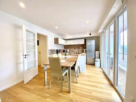 Apartment - Photo 2