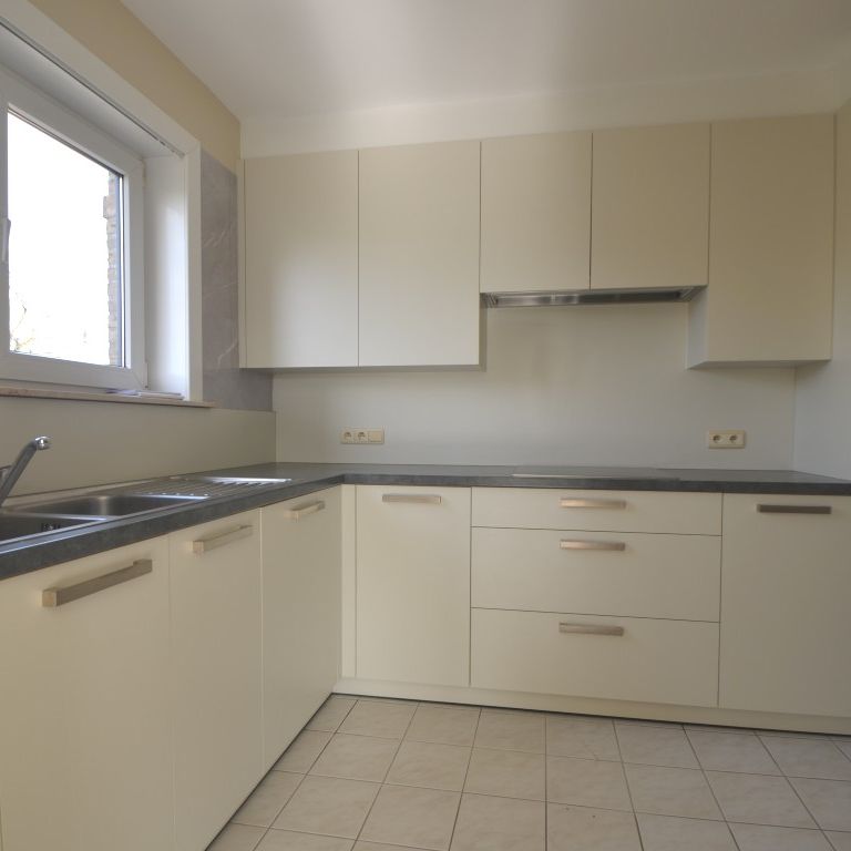 Te huur: Appartement in centrum Adegem - Foto 1
