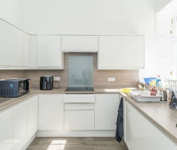 5 bedroom flat share to rent - Photo 6