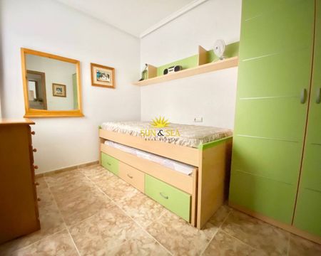 ​ 2 BEDROOM APARTMENT FOR RENT NEAR THE BEACH IN TORREVIEJA - ALICANTE - Photo 5