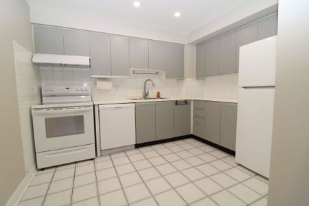 For Lease - 8501 BAYVIEW Avenue Unit# 1206, Richmond Hill, Ontario - Photo 3