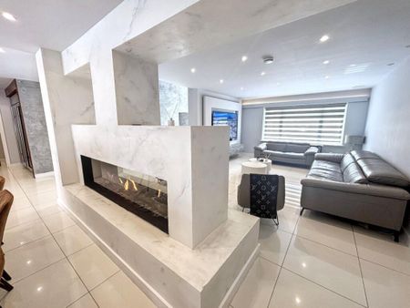 4 bedroom detached house to rent - Photo 3