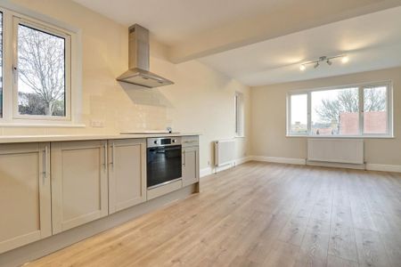 4 bedroom bungalow to rent - Photo 3