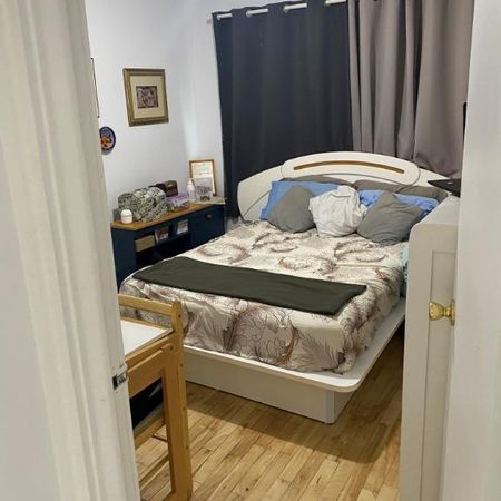 4 ET DEMI DISPONIBLE IMMÉDIATEMENT - Photo 4