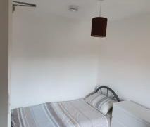 Strathcarron Court, Cambridge, CB4 - Photo 2