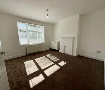 Blackamoor Lane, Maidenhead, SL6 - Photo 2