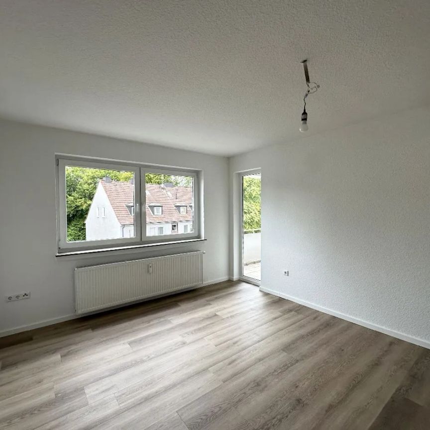 Helle, neu renovierte 3-Zimmerwohnung ca. 82m² mit Balkon in Dortmund-Marten zu vermieten! - Foto 1