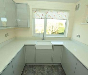Sea Cliff Crescent, Scarborough, YO11 - Photo 4