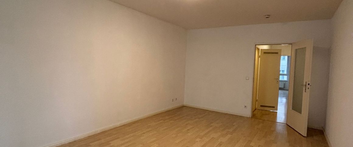 Mitten Im Kiez – Helle Wohnung Sucht Nette Mieter – Vielleicht Bist Du Das - Photo 1