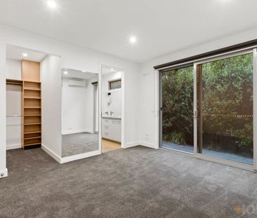 Please contact Molly Rogerson to arrange an inspection; Sandringham... - Photo 3