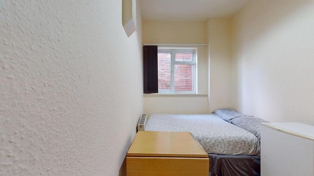 Flat share to rent - Photo 1