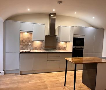 1 Bed Flat, Conygre Road, BS34 - Photo 3