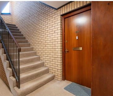 Room in a Shared Flat, West Powburn, EH9 - Photo 3