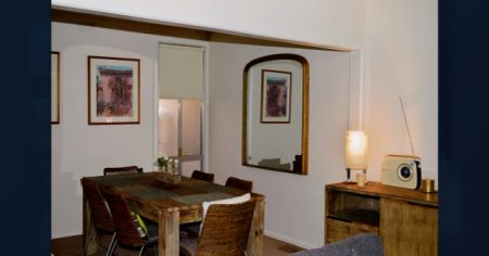 2 Bed, 1 Bath - Photo 2