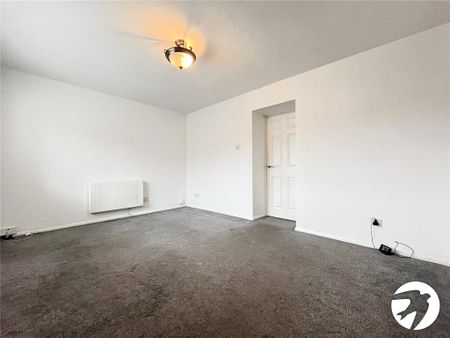 2 bedroom maisonette to rent - Photo 3