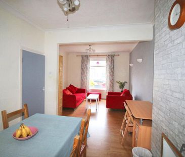 3 bedroom terraced house to rent - Photo 2