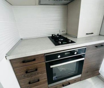 Garsoniera in bloc nou, in Ploiesti, zona Albert - Photo 1