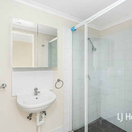 1 BEDROOM 1 BATHROOM FURNISHED STUDIO UNIT - Photo 3