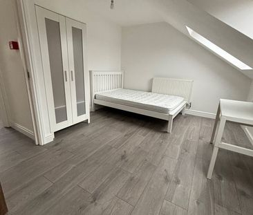 Room in a Shared House, Filton Avenue, BS34 - Photo 5