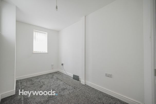 1 bed apartment to rent in Flat 5, Cheshire Cheese Apartments, Tunstall, Stoke-on-Trent ST6 - Photo 1