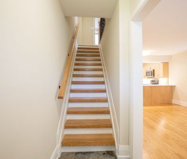 For Lease - 32 Varsity Road, Toronto, Ontario - Photo 2