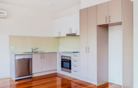 2Bedrooms, 2Bathrooms - Photo 5