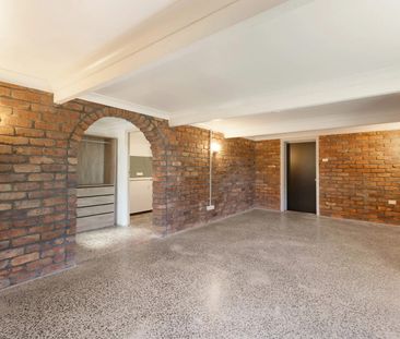 Modern Family Home in a Quiet Goonellabah Location - Photo 6