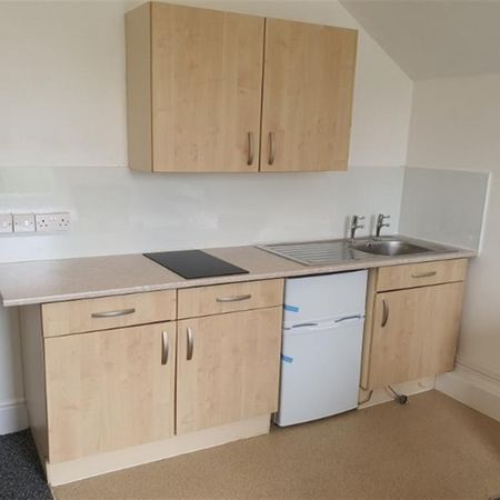 1 bedroom apartment to rent - Photo 3