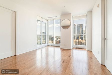 MC114 - Apartment Centre-Ville, Montreal - Photo 2