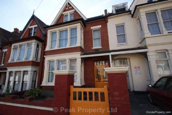 1 bedroom property to rent in Southend On Sea - Photo 1