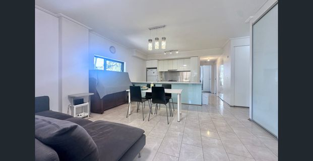 Fully Furnished North-Facing 3-Bedroom + Study (Potential 4th Room) Apartment with Pool & Parking - Photo 1