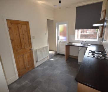 2 bedroom house to rent - Photo 2