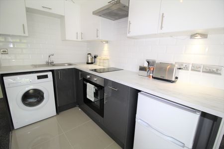 Flat 2A, 1 Kelso Road, LS2 9PR, Leeds - Photo 3