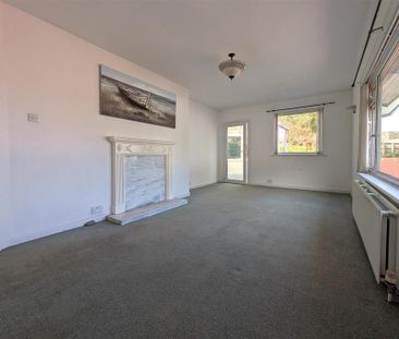 2 bedroom bungalow to rent - Photo 2