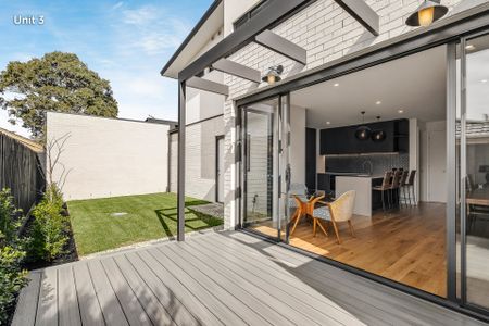 3/12 Woods Avenue, Mordialloc, VIC, 3195 - Photo 5