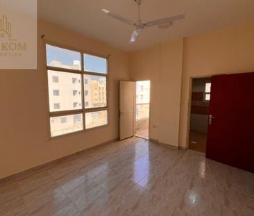 Near Sheikh Mohammed Bin Zayed Street | Balcony - Photo 6