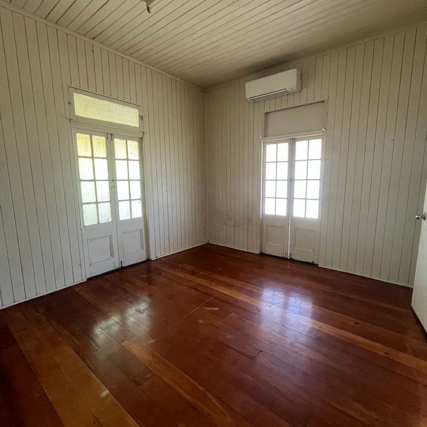 113 South Street, 4700, Depot Hill Qld - Photo 1