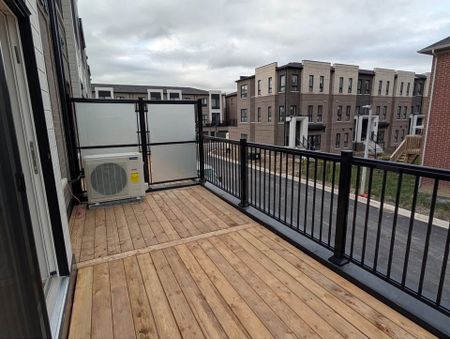 For Lease - 70 Kenesky Drive Unit# 30, Hamilton, Ontario - Photo 5