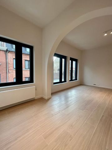 Appartement te huur - Photo 2