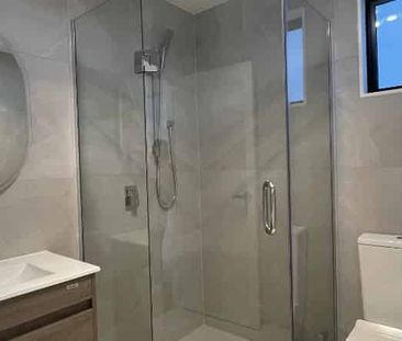 One bedroom unit - Photo 4