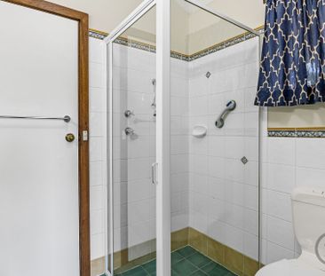 Call Sarah 0432 084 179 with Any Questions - Photo 1